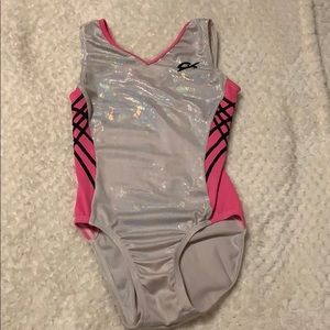 Gymnastics leotard
